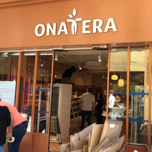 Boutique du laboratoire français Onatera, spécialiste des produits naturels